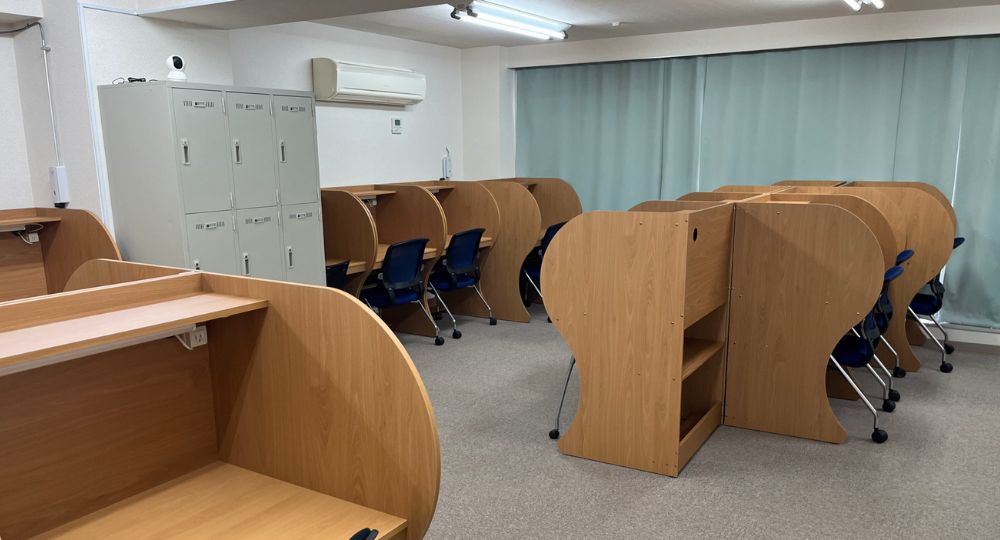 江東区の転職自習室亀戸有料自習室yaneura365